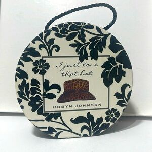 Robyn Johnson Collectible Box And Stationery Set